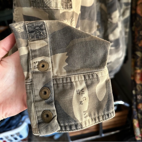 Vintage Volcom Scout Camo Jacket - Picture 6 of 8